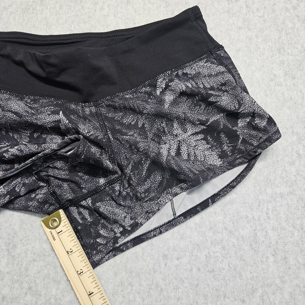 Lululemon Speed Short  3"‎ Inseam Womens Sz. 4 Multi Black Lined - Picture 7 of 10